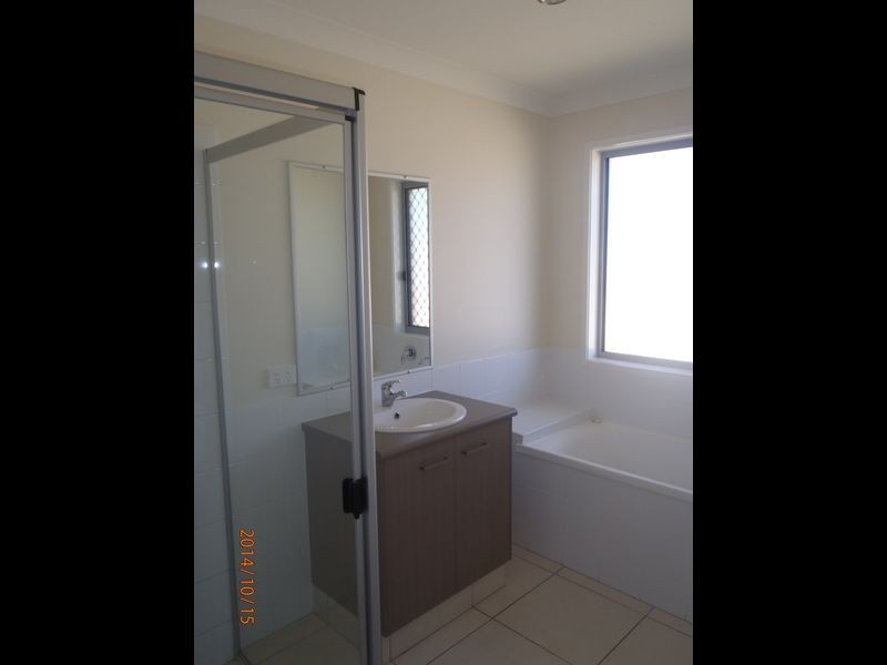 23 Everingham Avenue, Roma QLD 4455