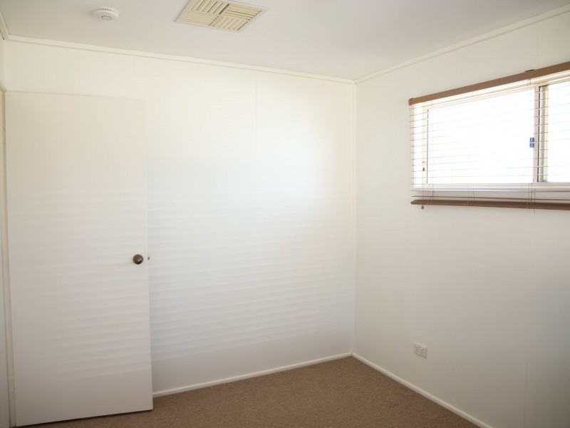 17 Alex Parade, Roma QLD 4455