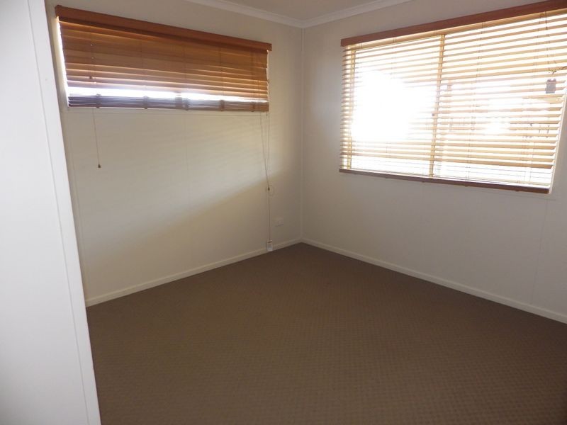 24 South Street, Roma QLD 4455