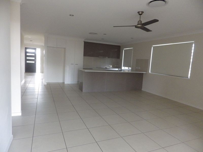 20 Beetson Drive, Roma QLD 4455