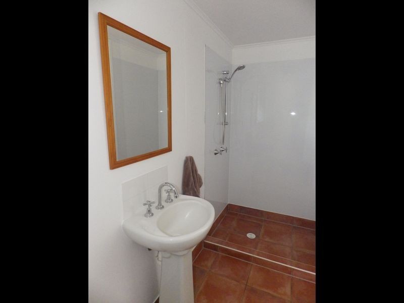 18 Albert Street, Roma QLD 4455