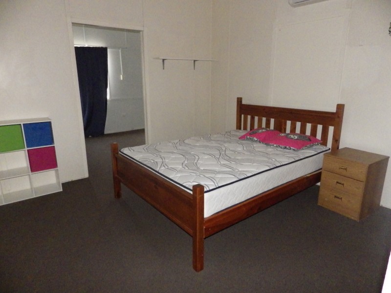 58 Hawthorne Street, Roma QLD 4455