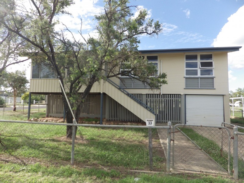 33 Foott Street, Roma QLD 4455