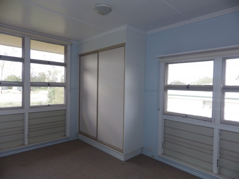 33 Foott Street, Roma QLD 4455