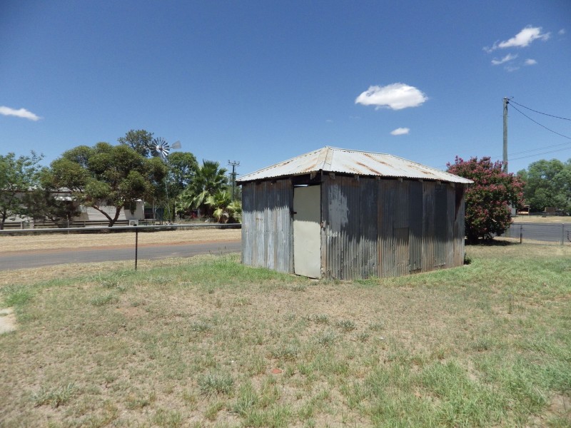 142 Alice Street, Mitchell QLD 4465