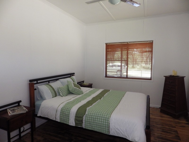 125 Louisa Street, Mitchell QLD 4465