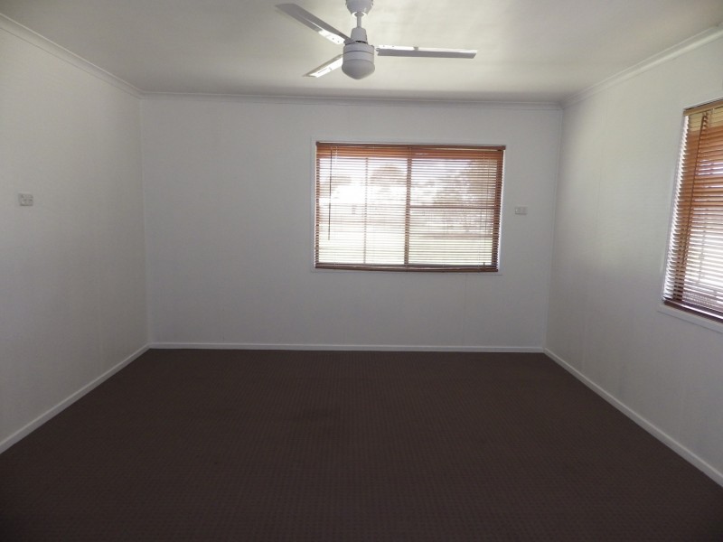125 Louisa Street, Mitchell QLD 4465