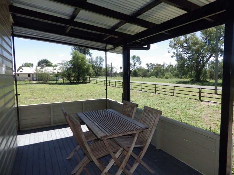 125 Louisa Street, Mitchell QLD 4465