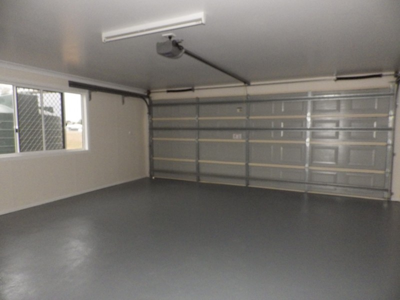 2 Burke Street, Yuleba QLD 4427