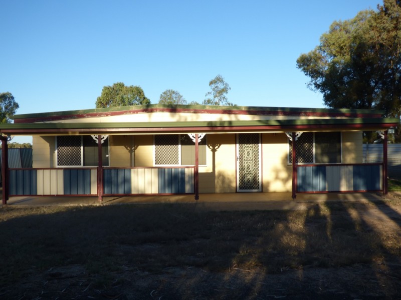 174 Duke Street, Roma QLD 4455