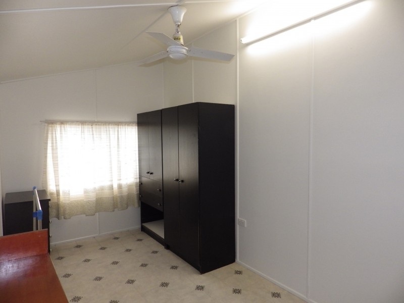 21 Edinburgh Street, Mitchell QLD 4465