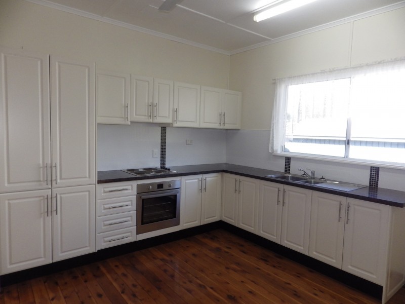 25 Conlan Street, Roma QLD 4455