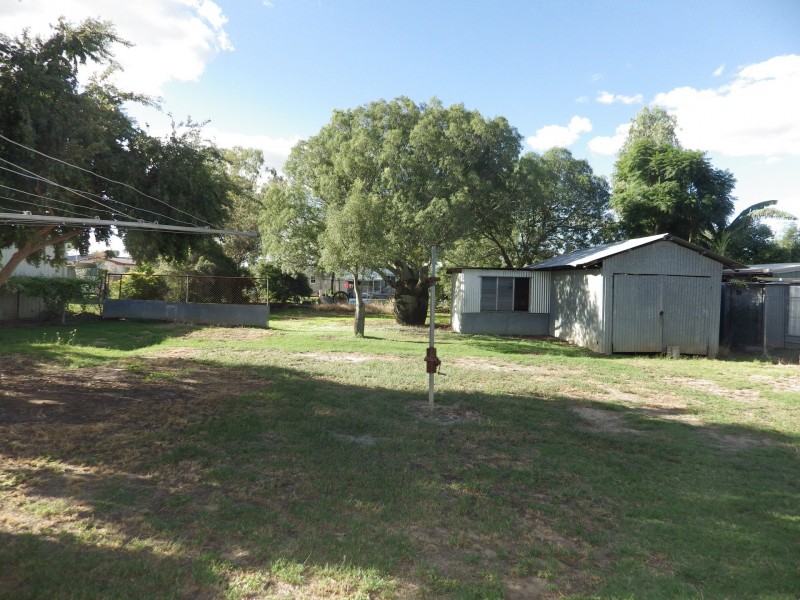 25 Conlan Street, Roma QLD 4455