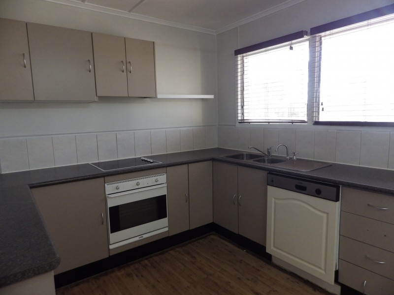 22 Jackson Street, Roma QLD 4455