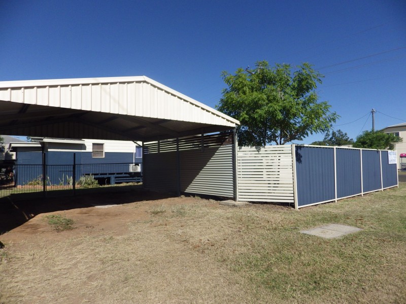 116 Wyndham St, Roma QLD 4455