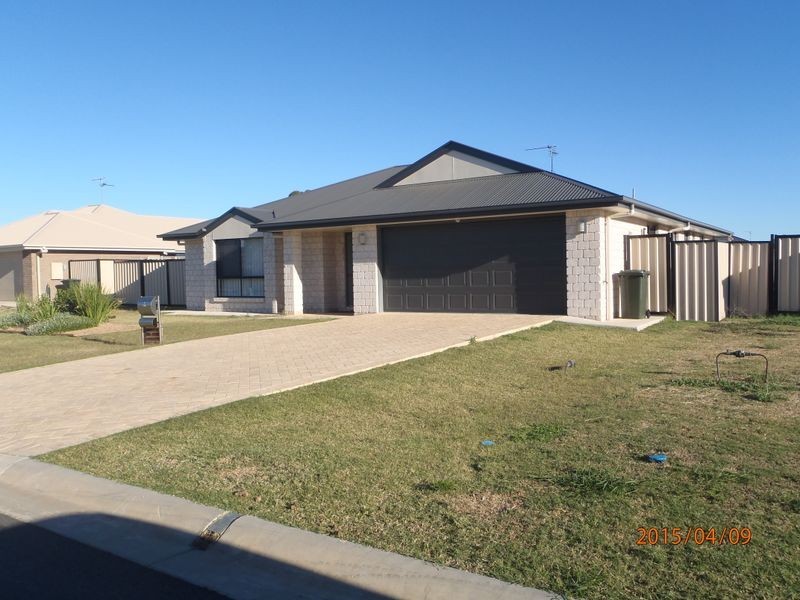24 Everingham Avenue, Roma QLD 4455