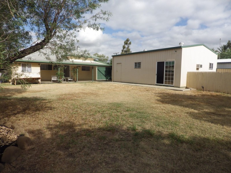 31 William Street, Roma QLD 4455