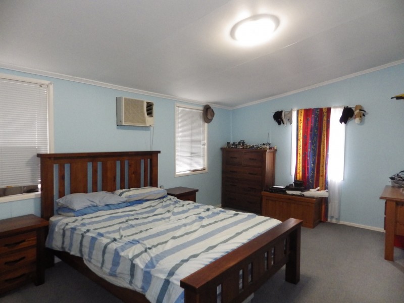 17 Miscamble Street, Roma QLD 4455