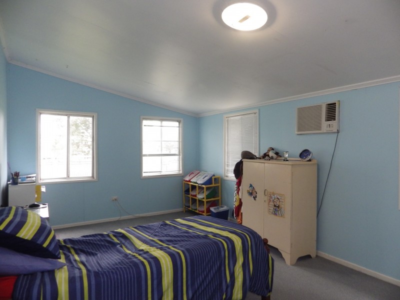 17 Miscamble Street, Roma QLD 4455