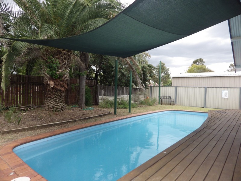 17 Miscamble Street, Roma QLD 4455