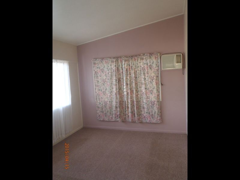 2 Lovell Street, Roma QLD 4455