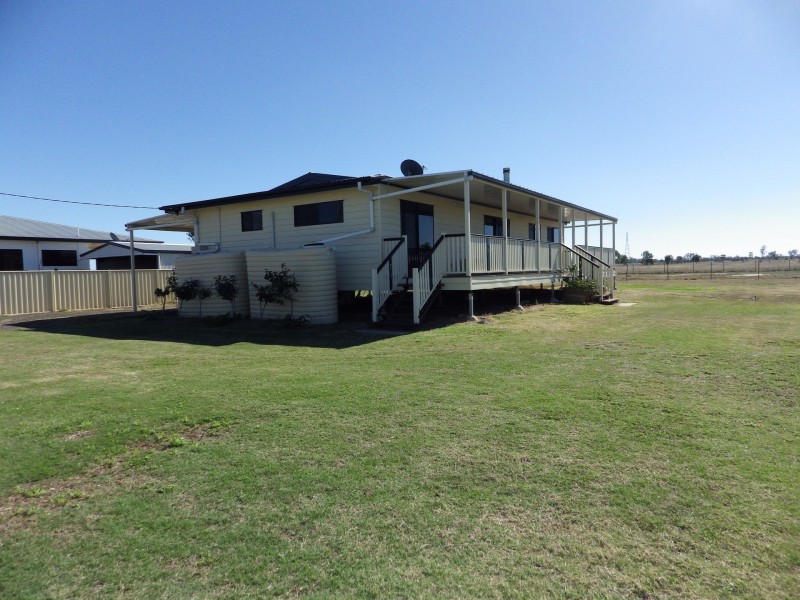 5 Russell Street, Wallumbilla QLD 4428