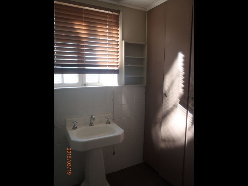 17 May Street, Roma QLD 4455