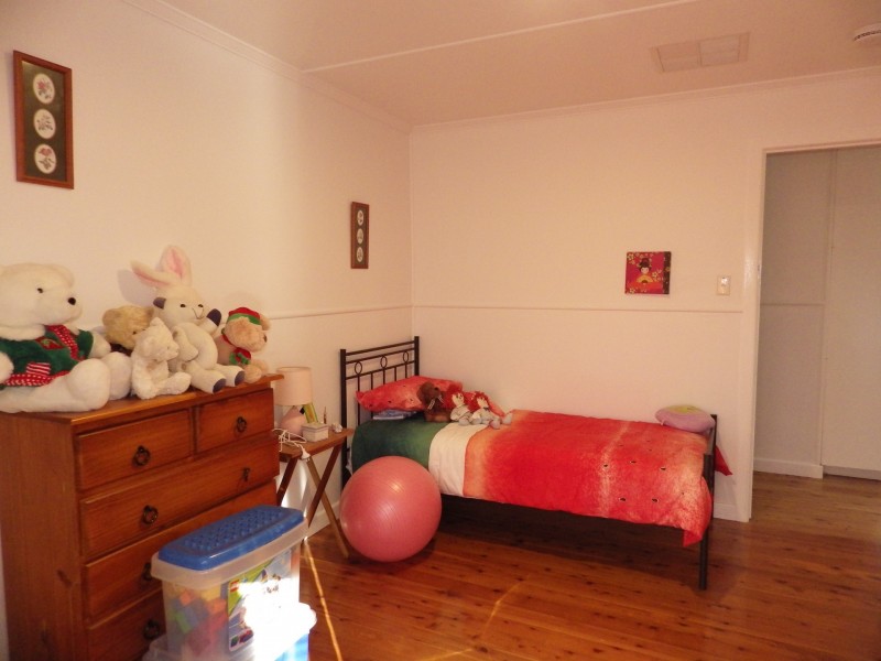 2 Borland Street, Roma QLD 4455