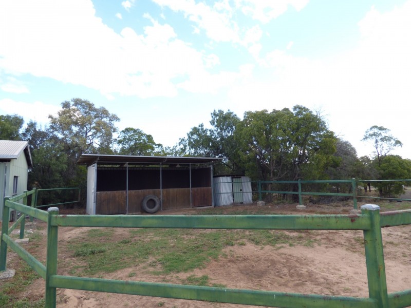 91 Roslyn Drive, Roma QLD 4455