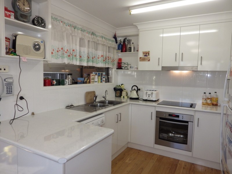 3 Hawthorne Street, Roma QLD 4455