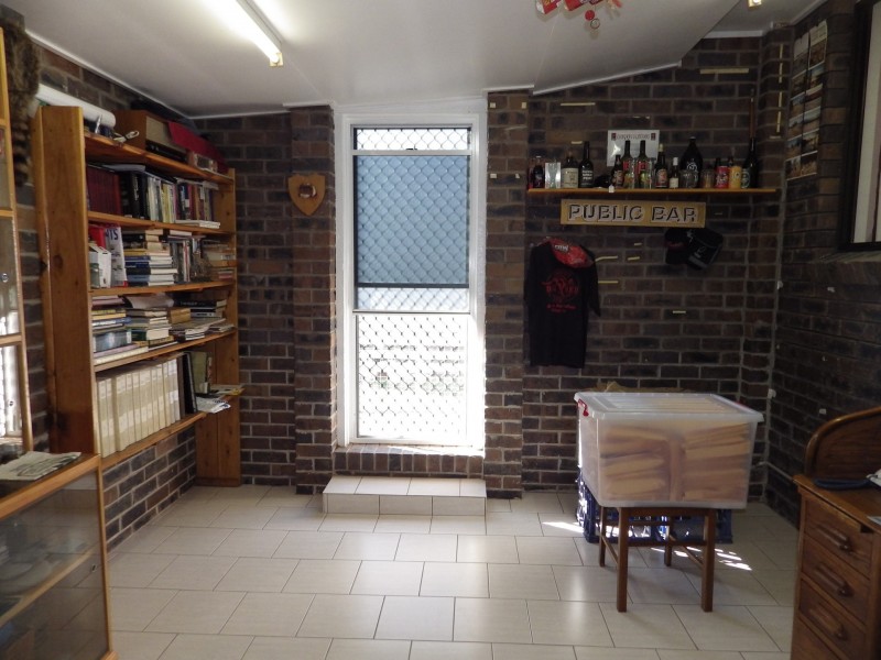 3 Hawthorne Street, Roma QLD 4455