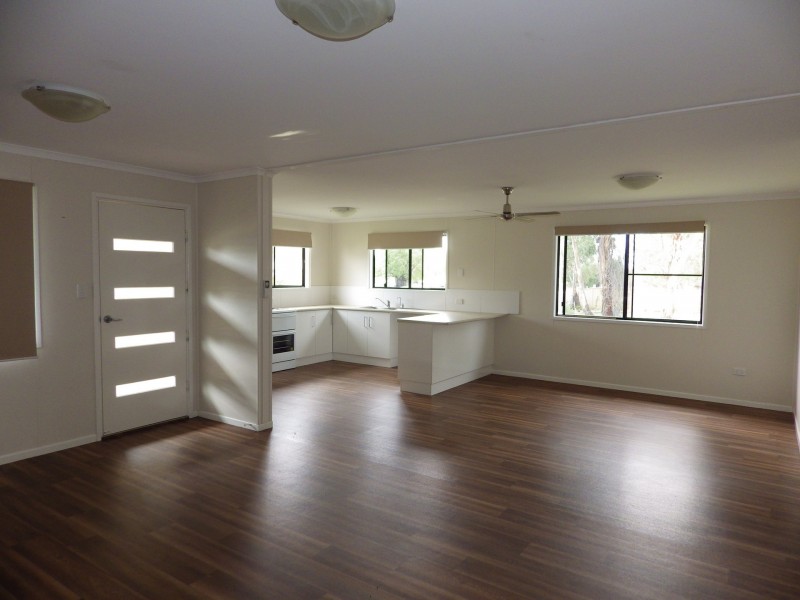 180a McDowall Street, Roma QLD 4455