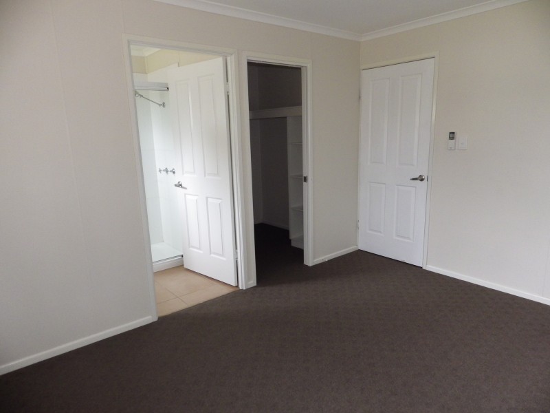 180a McDowall Street, Roma QLD 4455