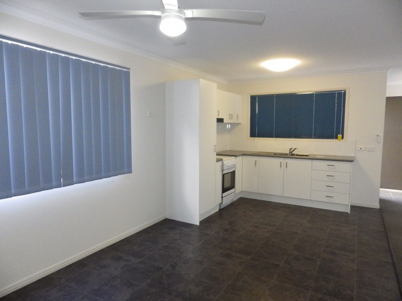 Unit 2/30 Saunders Street, Roma QLD 4455