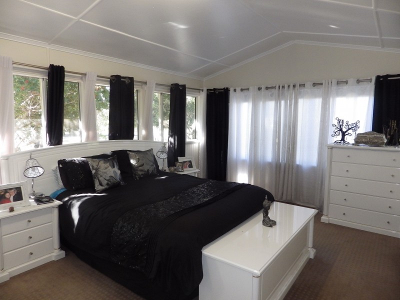 17 Arthur Street, Roma QLD 4455
