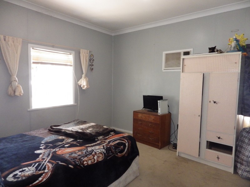 16 Annandale Street, Injune QLD 4454