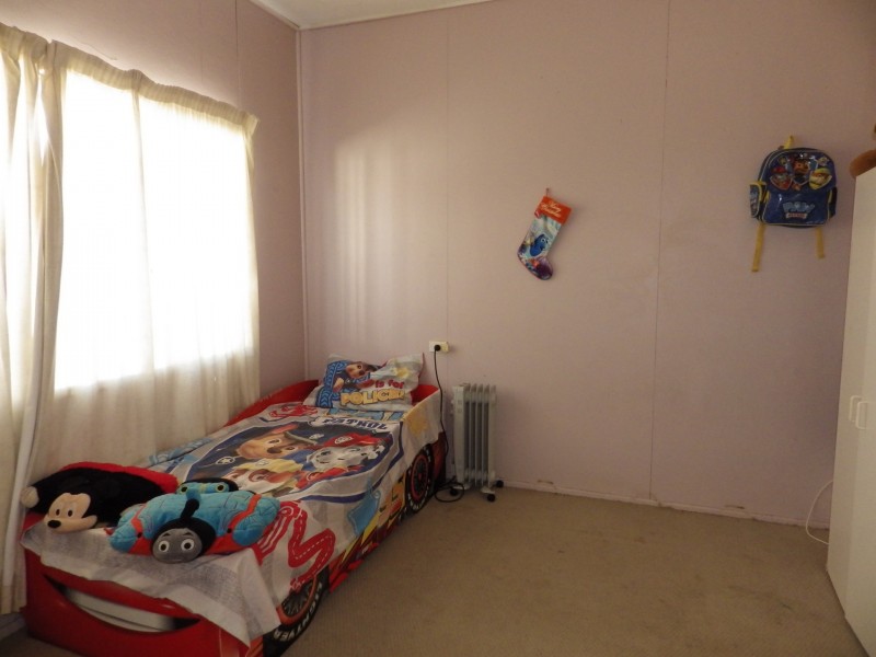 16 Annandale Street, Injune QLD 4454