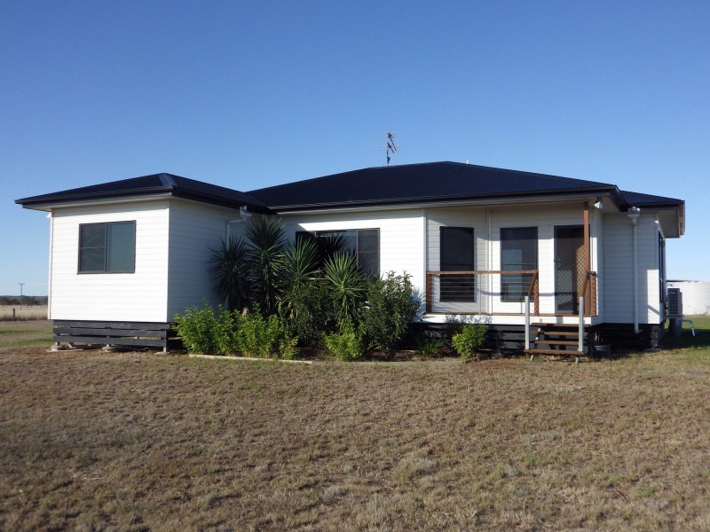 36 Hodgson Lane, Roma QLD 4455