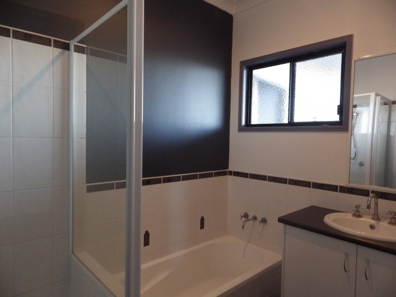 36 Hodgson Lane, Roma QLD 4455