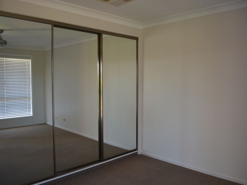 1/185 Edwardes Street, Roma QLD 4455