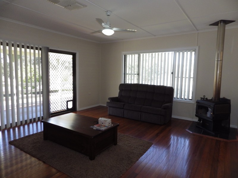 87 Louisa Street, Mitchell QLD 4465