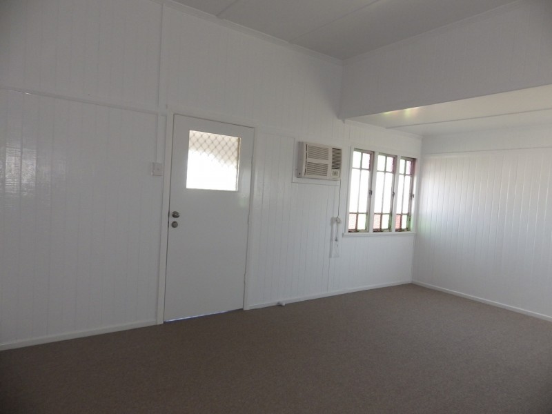 49 Russell Street, Wallumbilla QLD 4428