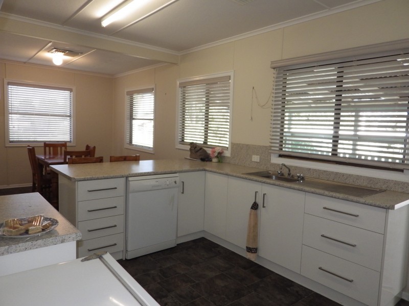 87 Louisa Street, Mitchell QLD 4465