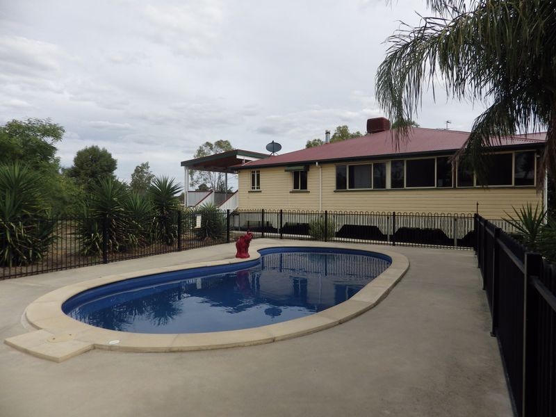 44 Clayton Road, Roma QLD 4455