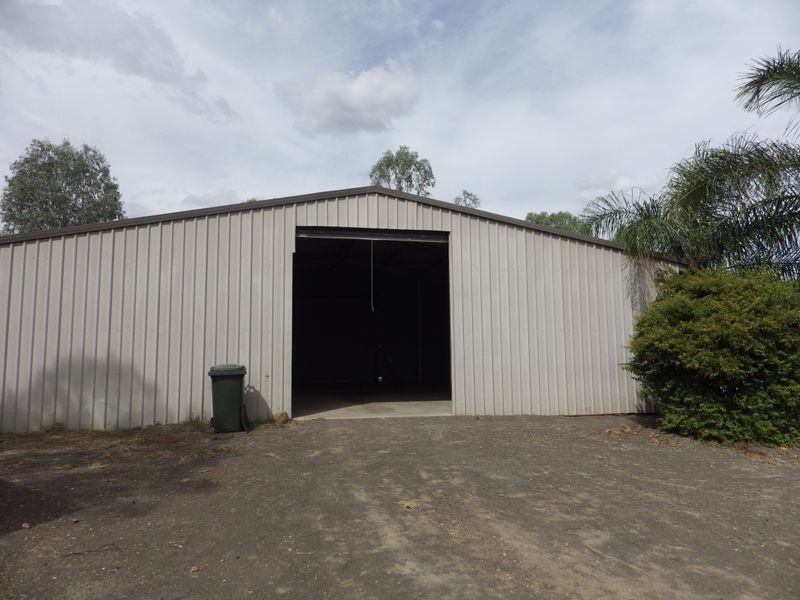 44 Clayton Road, Roma QLD 4455