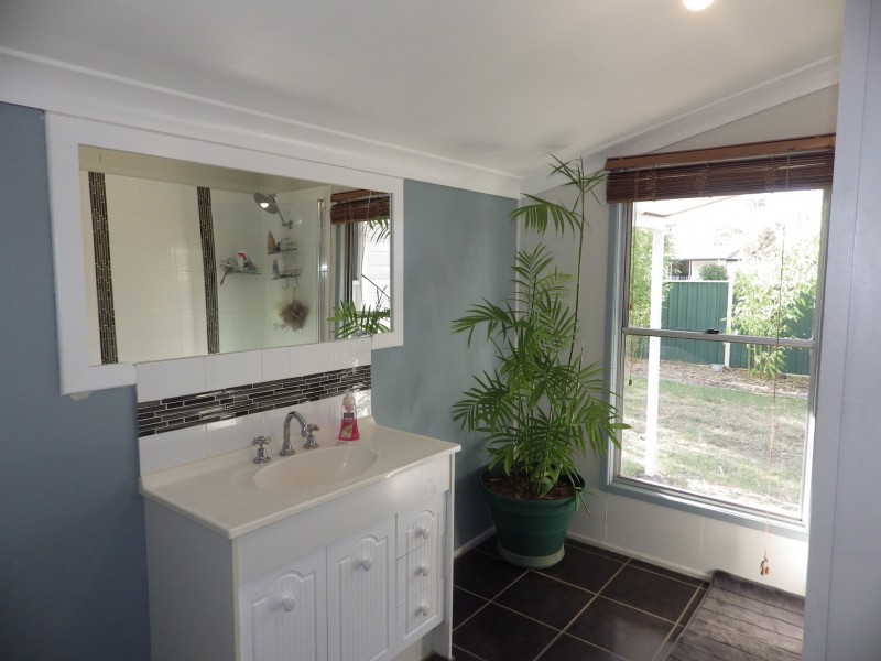 6 Northern Road, Roma QLD 4455