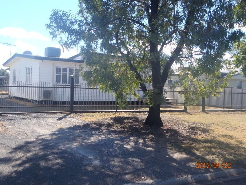 49 Raglan Street, Roma QLD 4455