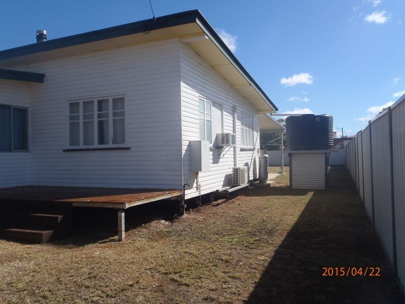 49 Raglan Street, Roma QLD 4455