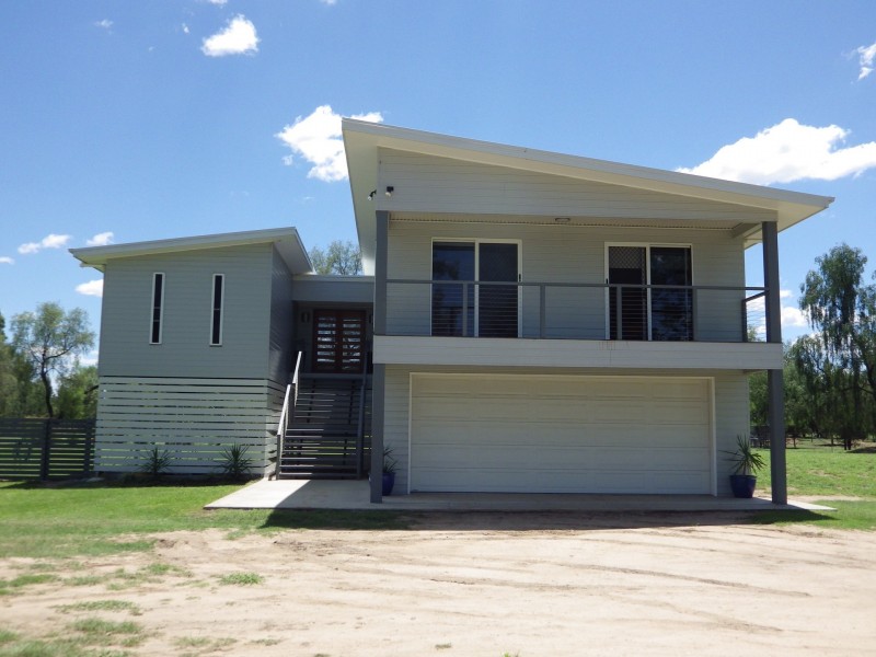 63 Eton Street, Mitchell QLD 4465