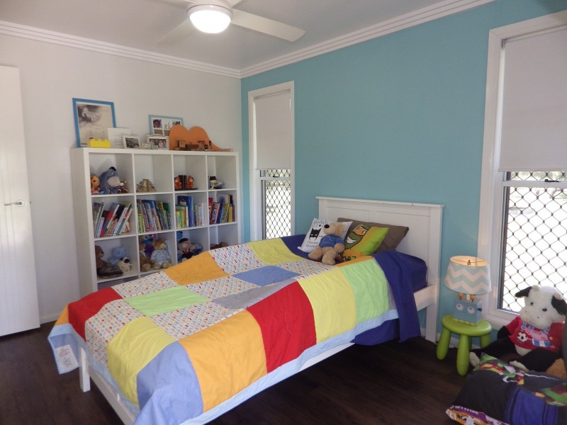 63 Eton Street, Mitchell QLD 4465